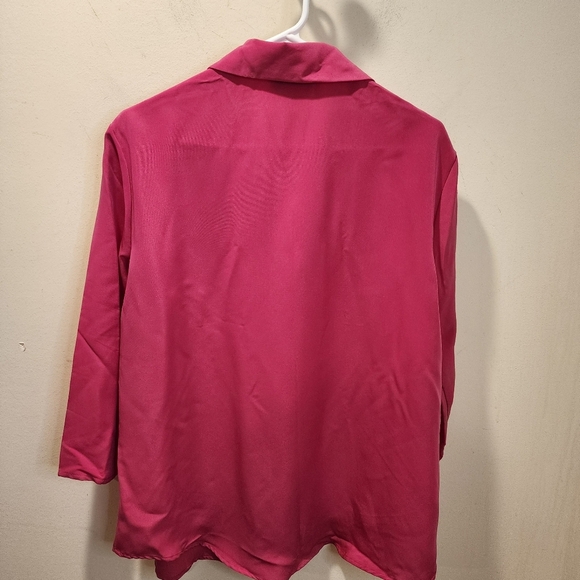 Graver Studios Women's Pink Fuschia  Button-Up Top Size L - Picture 9 of 10